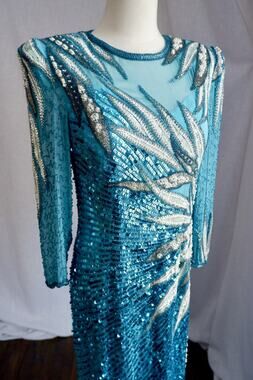 1980s Hand-Beaded Turquoise Sequin & Pearl Silk Evening Gown – Custom Made – M/L